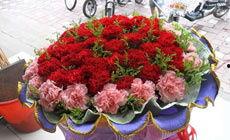 花束之恋,浪漫邂逅，绽放永恒的爱情故事